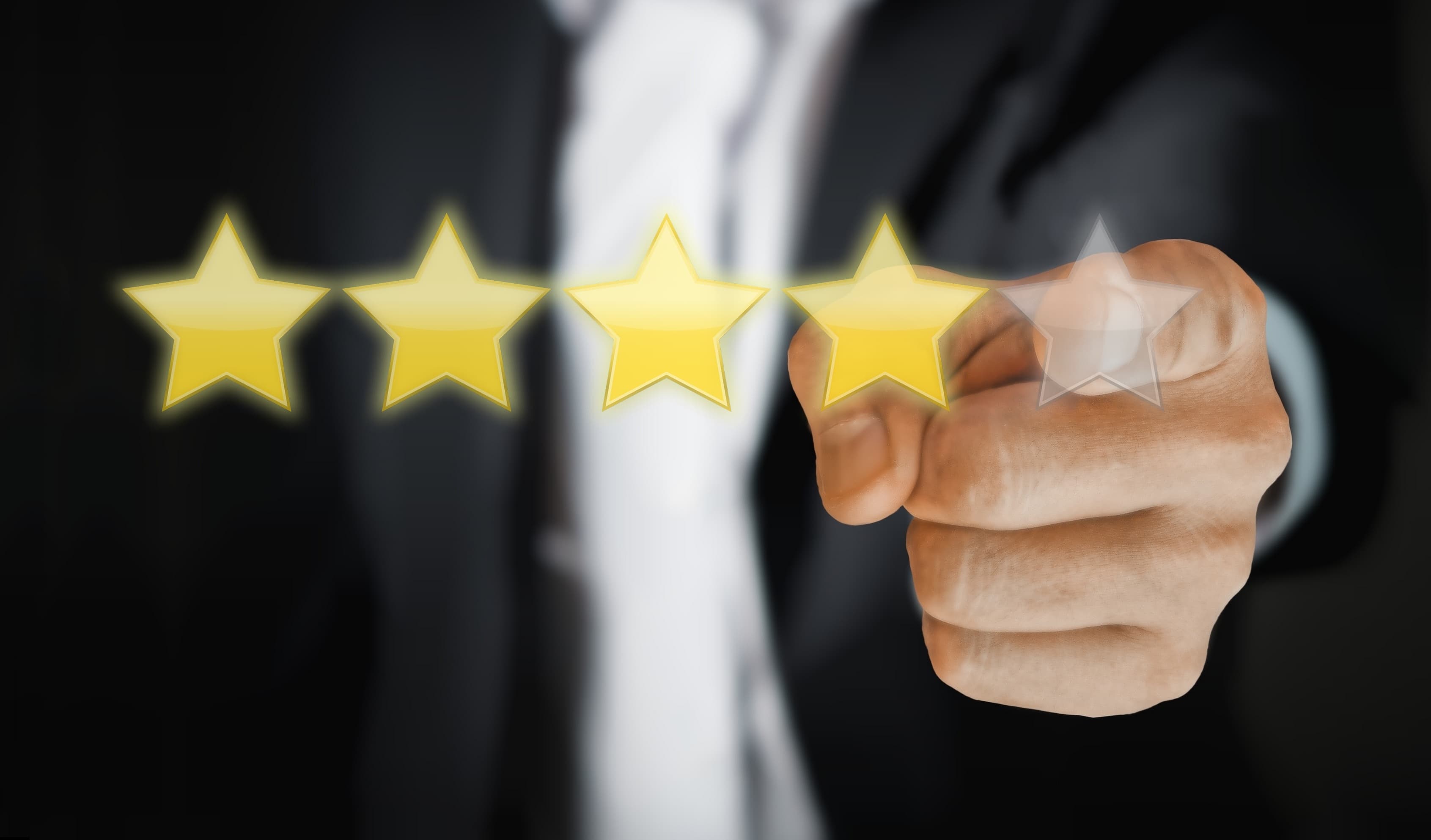 SkippScore, badge « avis vérifié », avis « redirigé » : comprendre les indicateurs de confiance sur SkippRate